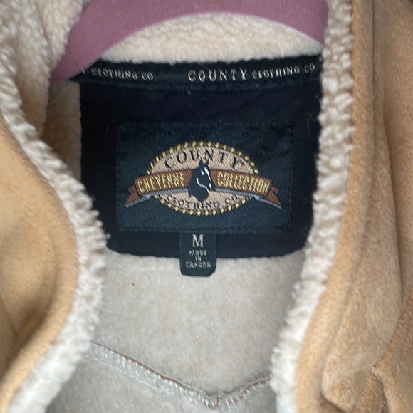 Suede vest with silver buttons and sherling interior, western style, size M - Picture 4 of 5